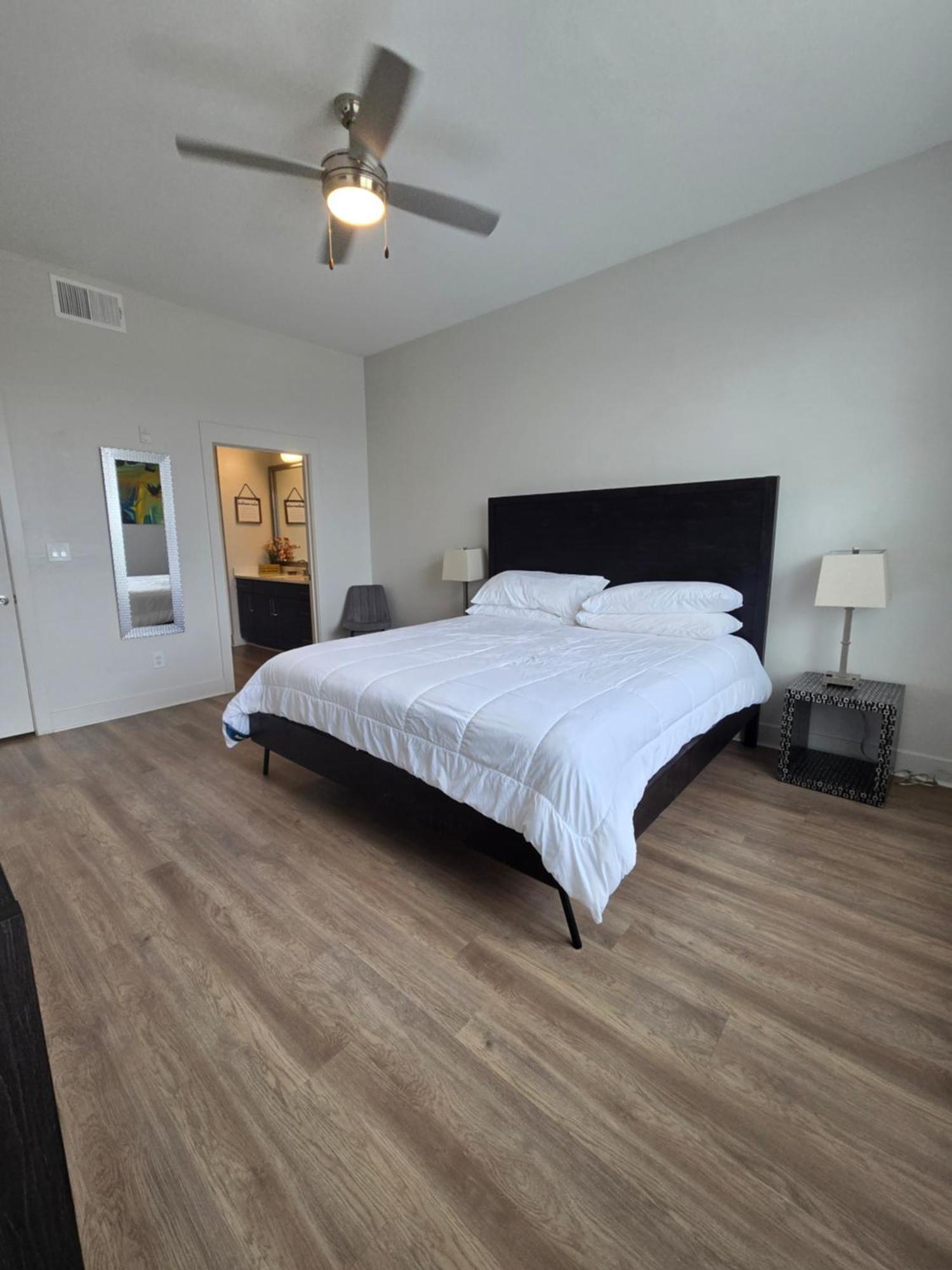 Ferienwohnung 2Bdrm/2 King Beds/1Air Mattress Dallas Exterior foto